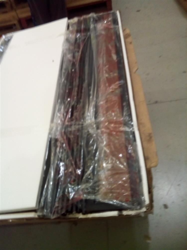 Artiss Bed Frame Double Size Metal Base Mattress Platform Foundation Black DANE